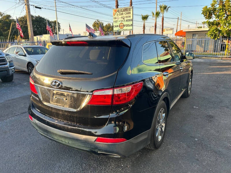 2016 Hyundai Santa Fe SE