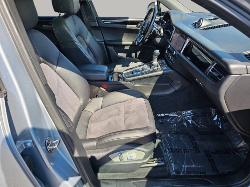 2021 Porsche Macan