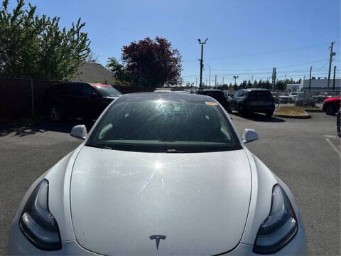 2020 Tesla Model 3 Performance