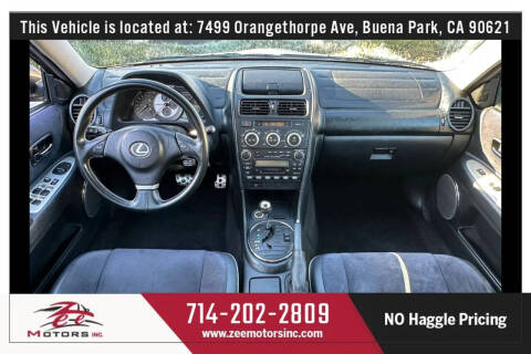 2004 Lexus IS 300