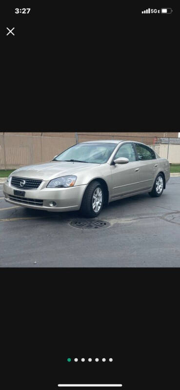 2005 Nissan Altima for sale at ACTION AUTO GROUP LLC in Roselle IL