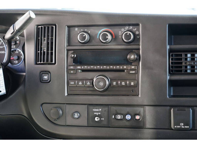 2017 Chevrolet Express LS 2500