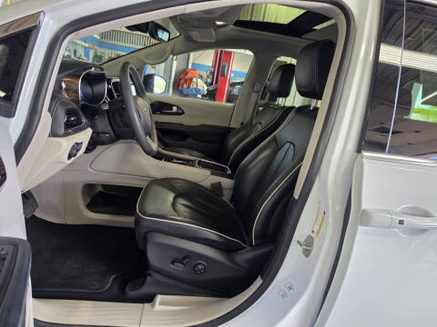 2024 Chrysler Pacifica Limited