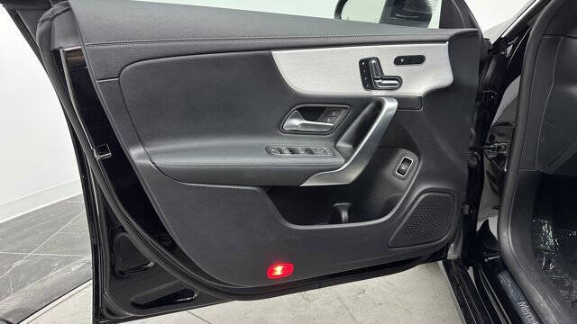 2025 Mercedes-Benz CLA CLA 250 4MATIC