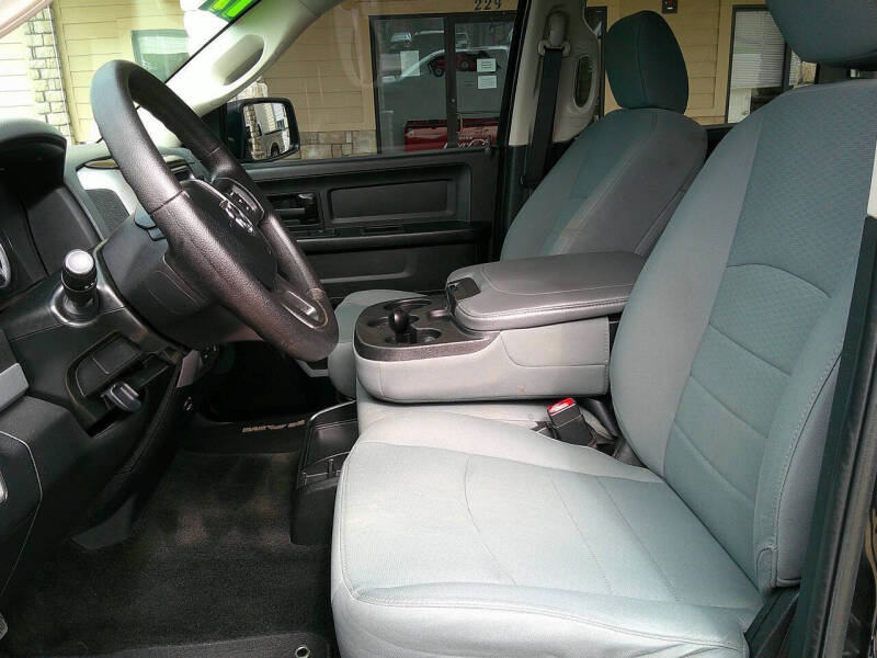 2017 RAM 1500 Express