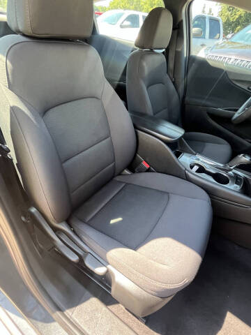 2017 Chevrolet Malibu LT