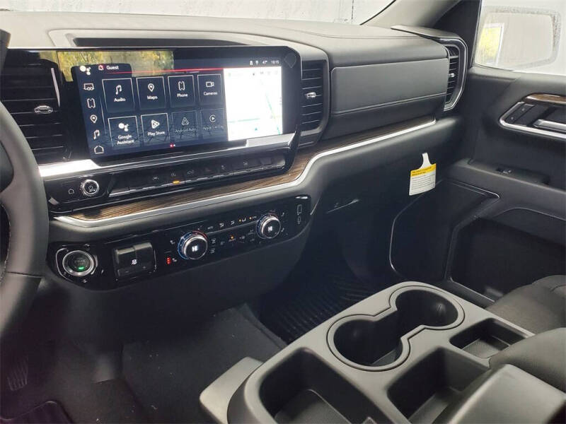 2026 GMC Sierra 1500 Elevation Standard