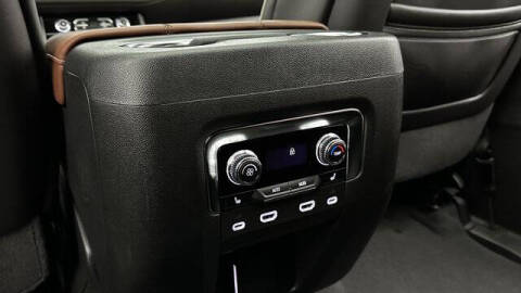 2024 GMC Yukon XL Denali Ultimate