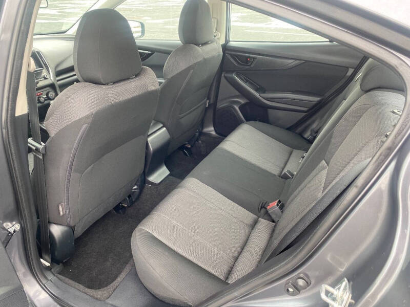 2019 Subaru Impreza 2.0i