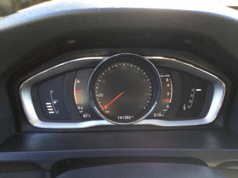 2017 Volvo V60 Cross Country T5 Premier