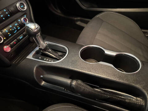 2019 Ford Mustang EcoBoost
