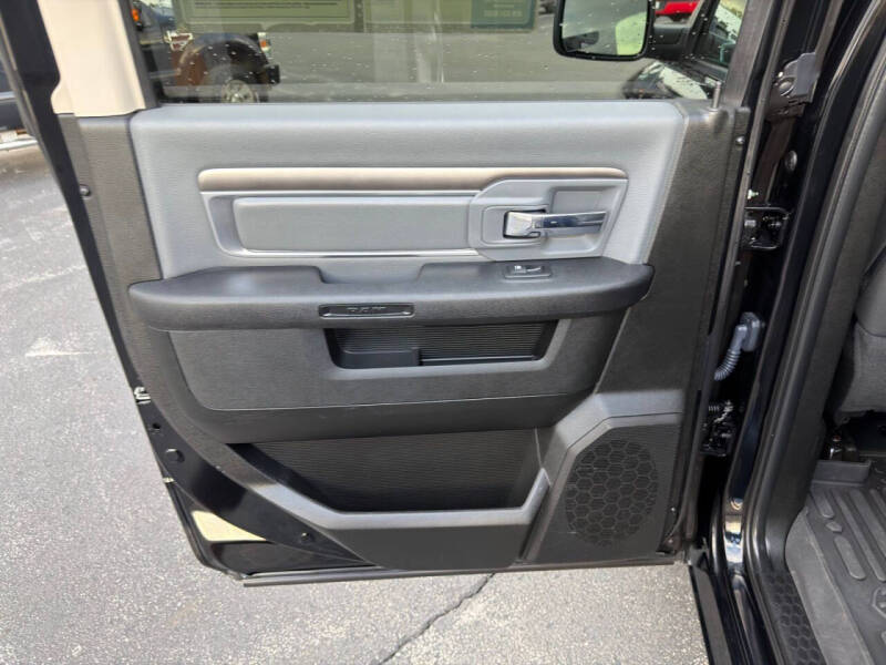 2023 RAM 1500 Classic SLT