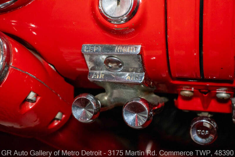 1955 Oldsmobile 98 Starfire