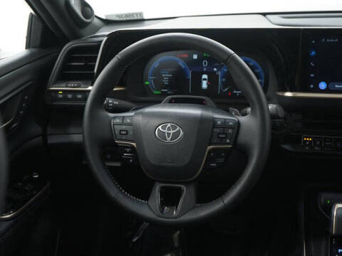 2025 Toyota Crown Signia Limited