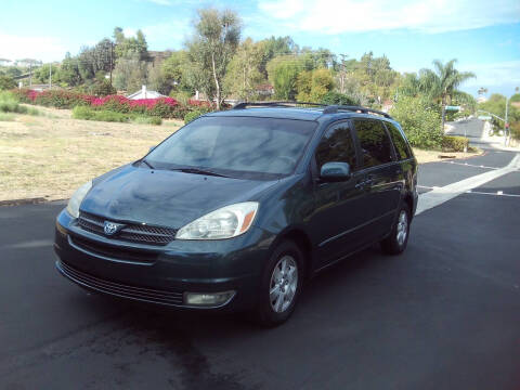 2004 Toyota Sienna XLE Limited 7 Passenger