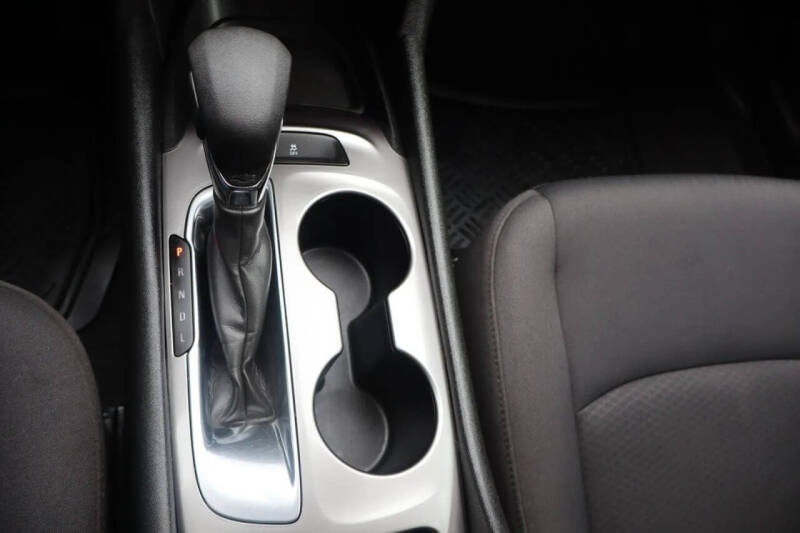 2022 Chevrolet Malibu LS