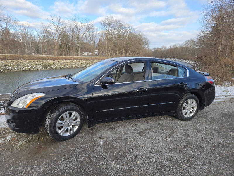 2012 Nissan Altima S photo 11