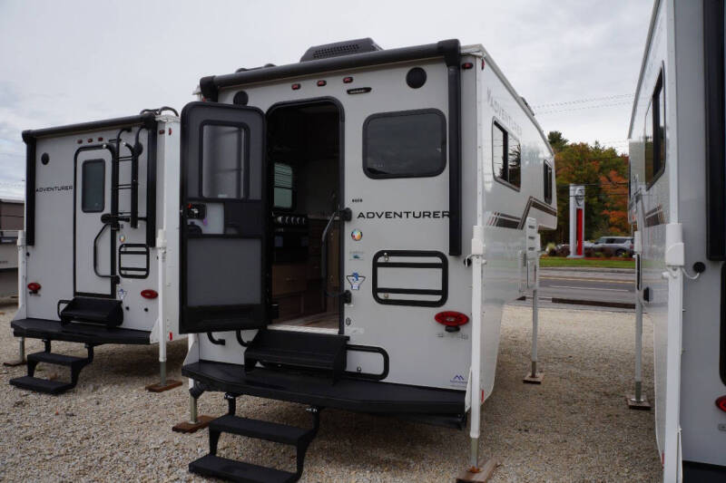 2025 Adventurer 86FB