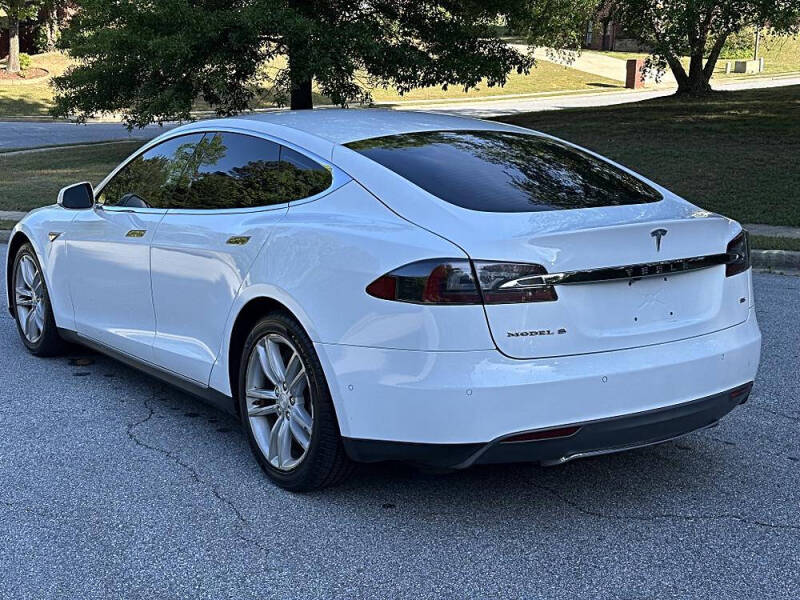 2015 Tesla Model S 85