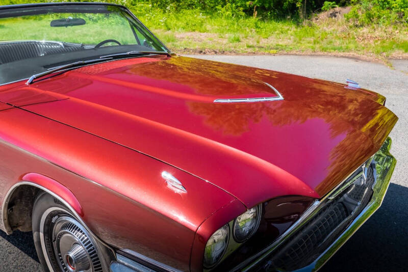 1966 Ford Thunderbird