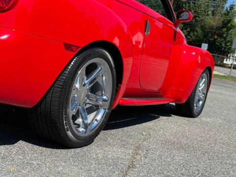 2004 Chevrolet SSR LS