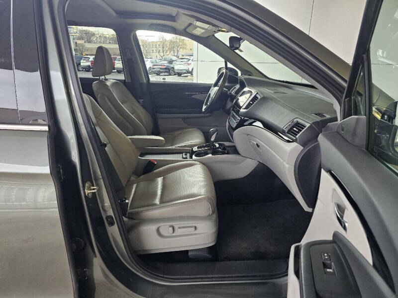 2017 Honda Ridgeline RTL-E