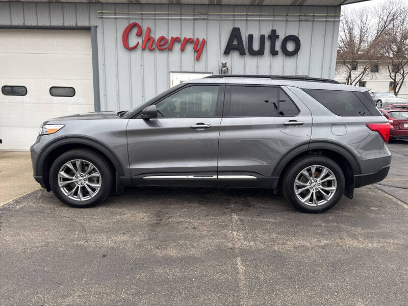 2022 Ford Explorer for sale at CHERRY AUTO in Hartford WI