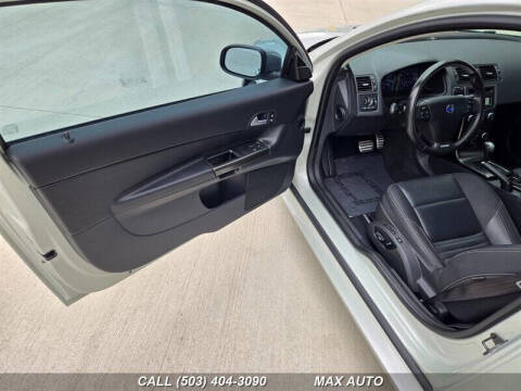 2011 Volvo C30 T5 R-Design