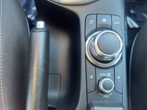 2017 Mazda CX-3 Sport