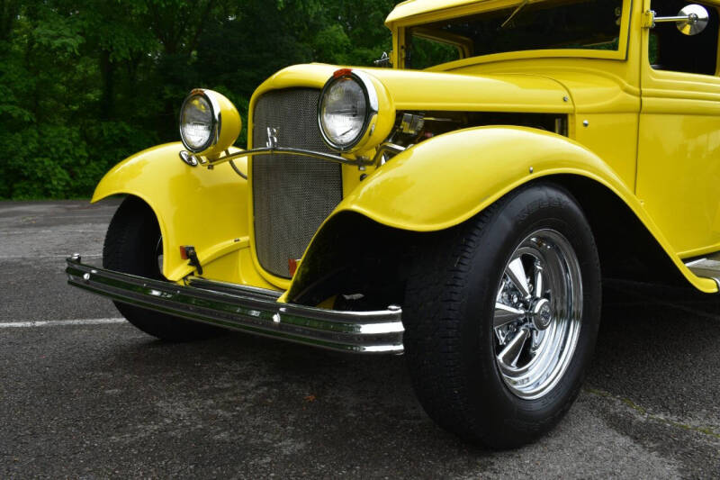 1932 Ford F-100