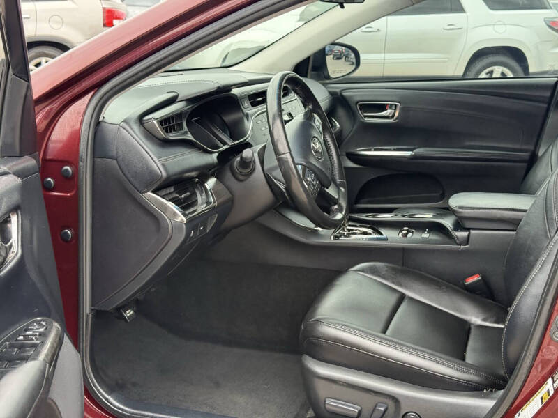 2016 Toyota Avalon XLE
