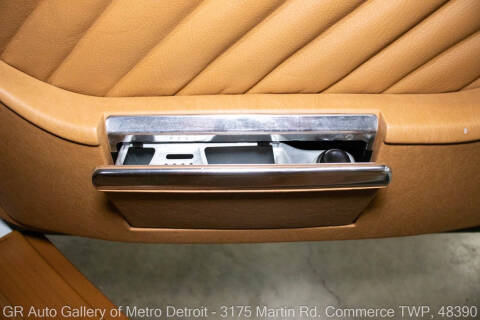 1991 Mercedes-Benz 560-Class 560 SEL