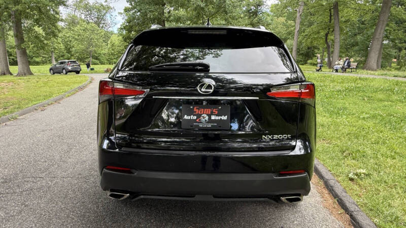 2017 Lexus NX 200t
