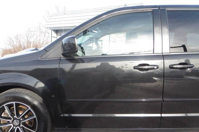 2015 Dodge Grand Caravan SXT Plus