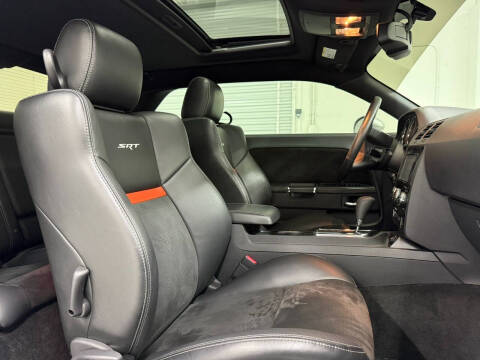 2008 Dodge Challenger SRT8