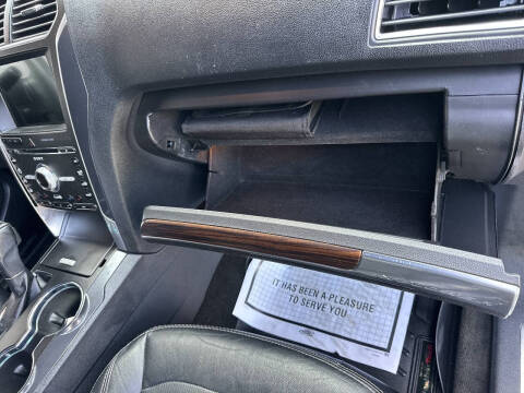 2017 Ford Explorer Limited