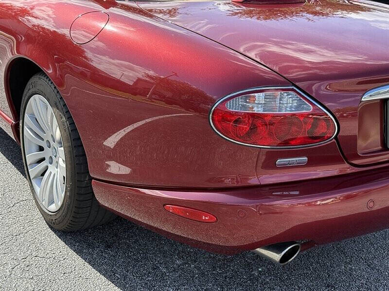 2005 Jaguar XK-Series 8