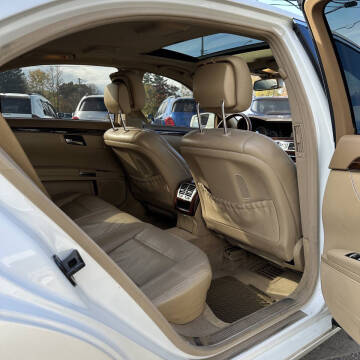 2010 Mercedes-Benz S-Class S 550 4MATIC