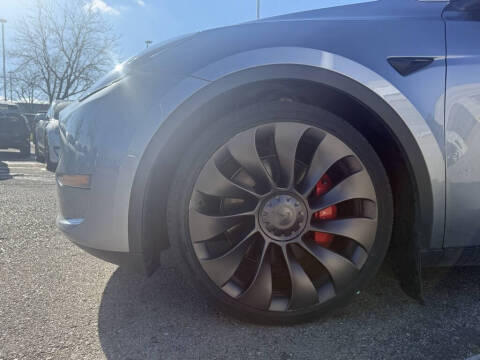 2024 Tesla Model Y Performance