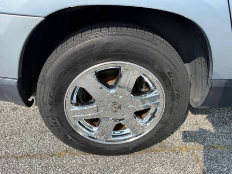 2005 Chrysler Pacifica Touring