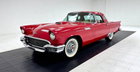 1957 Ford Thunderbird