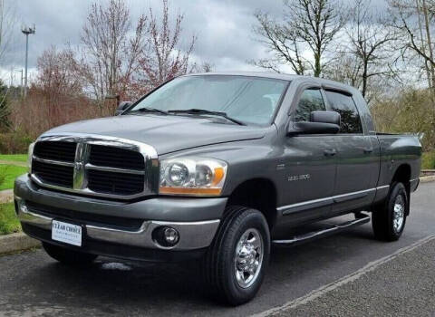 2006 Dodge Ram 1500 for sale at CLEAR CHOICE AUTOMOTIVE in Milwaukie OR