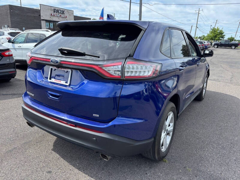 2015 Ford Edge SE