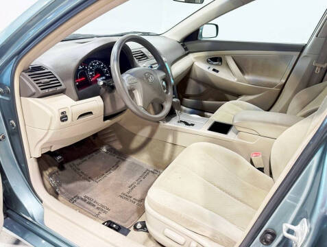 2009 Toyota Camry LE