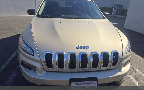 2015 Jeep Cherokee Sport