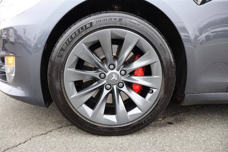 2020 Tesla Model S Performance