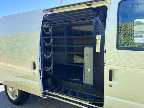 2014 Ford E-Series E-150