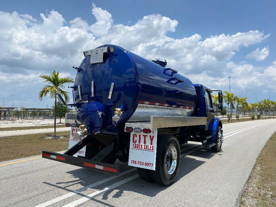 2015 Freightliner M2 106 for sale at City Truck Sales in Miami , FL