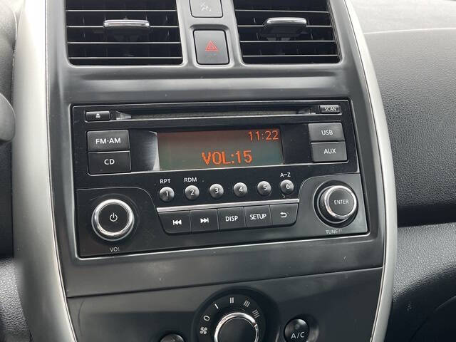 2015 Nissan Versa 1.6 S