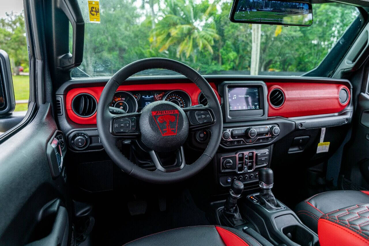 2023 JEEP Gladiator Pickup - $164,999